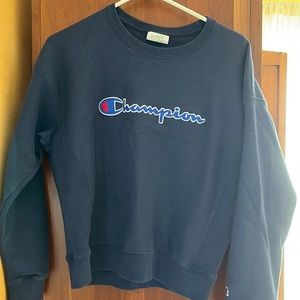 Champion Crewneck (NWOT)